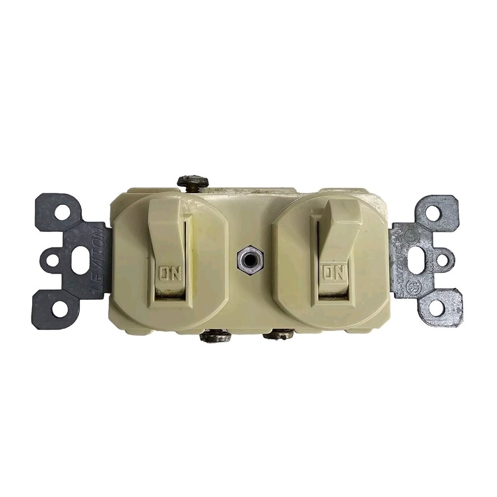 LEVITON‎ Double Toggle Light Switch, Single Pole 15A 120V UL Listed Beige